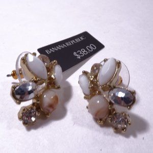 Banana Republic Cream White Cabochon Gemstone Fan Earrings NWT 38